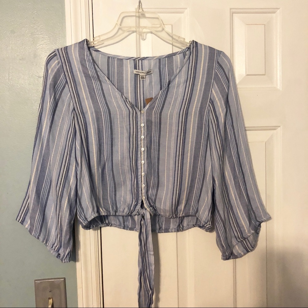 American Eagle Long sleeve crop top